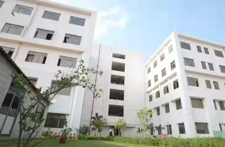 Kalaignar Karunanidhi Institute of Technology campus photo